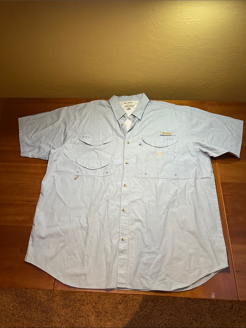 Columbia Light Blue Short Sleeve Button-Down Casual Wear or Fishing Shirt XXL